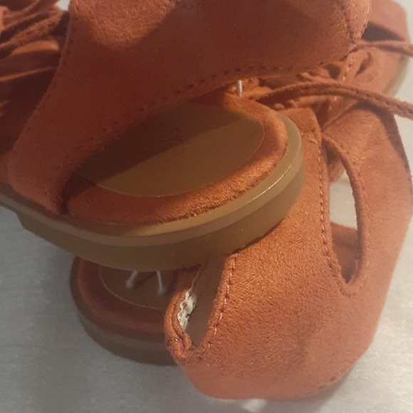 Old Navy summer sandals Size 9 Salmon - Picture 5 of 8